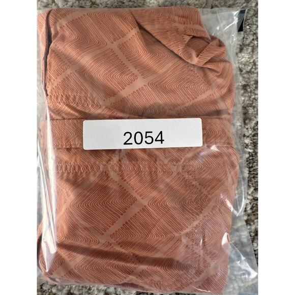 Rei Co op Size XS Stretch Diamond Casual Button Shirt Pink Short Sleeve Collar - Picture 9 of 9